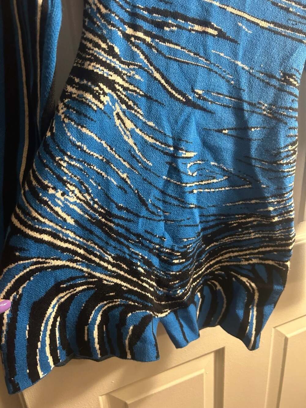 Fashion Nova Blue Black Abstract Pattern Knit Long Sleeve Romper Size S - Picture 2 of 4